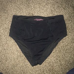 ⭐️ BOGO ⭐️ Victoria’s Secret High Waisted